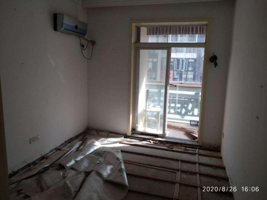 荊州區(qū)江津西路17號（紫荊御景）第11棟3門4層6室房地產(chǎn)